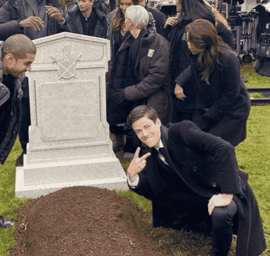 grant-gustin-over-grave